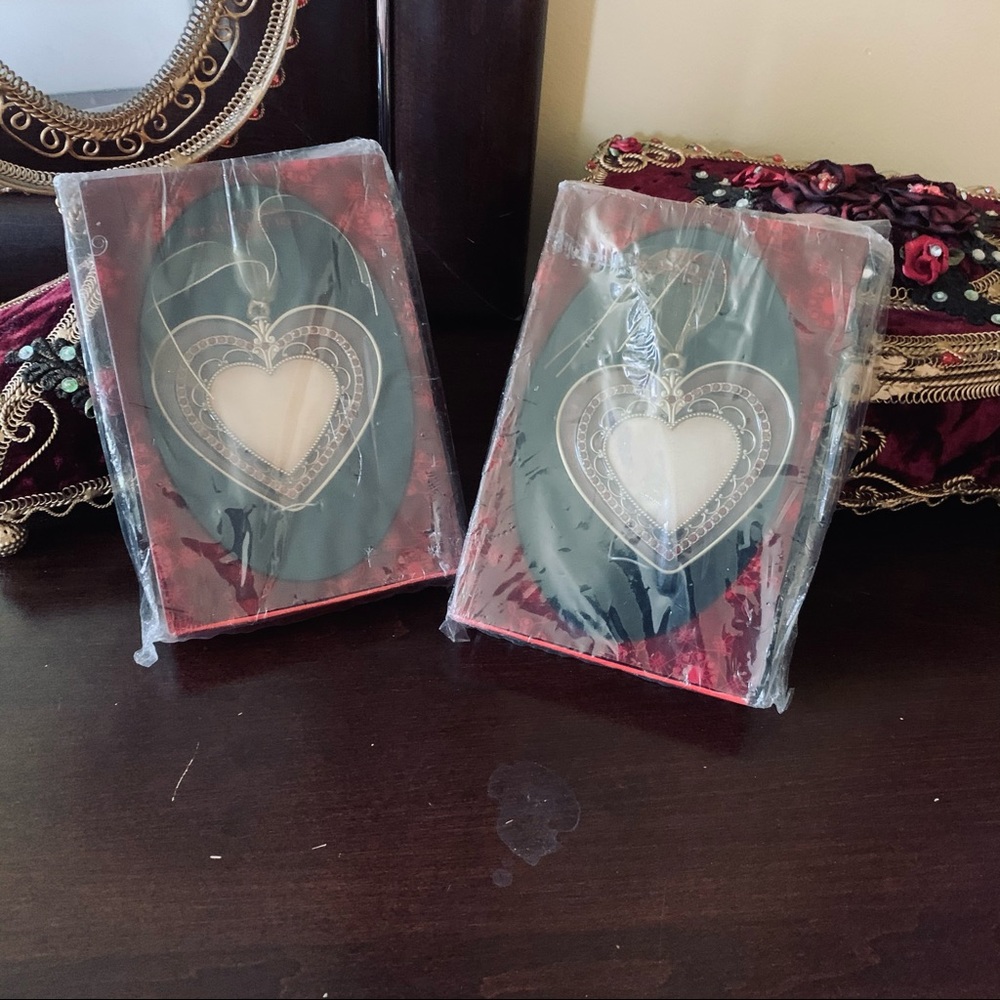 NIB Things Remembered Red heart ornament